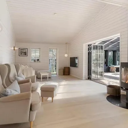 Exceptional Architect Designed Near And Forest Hornbæk